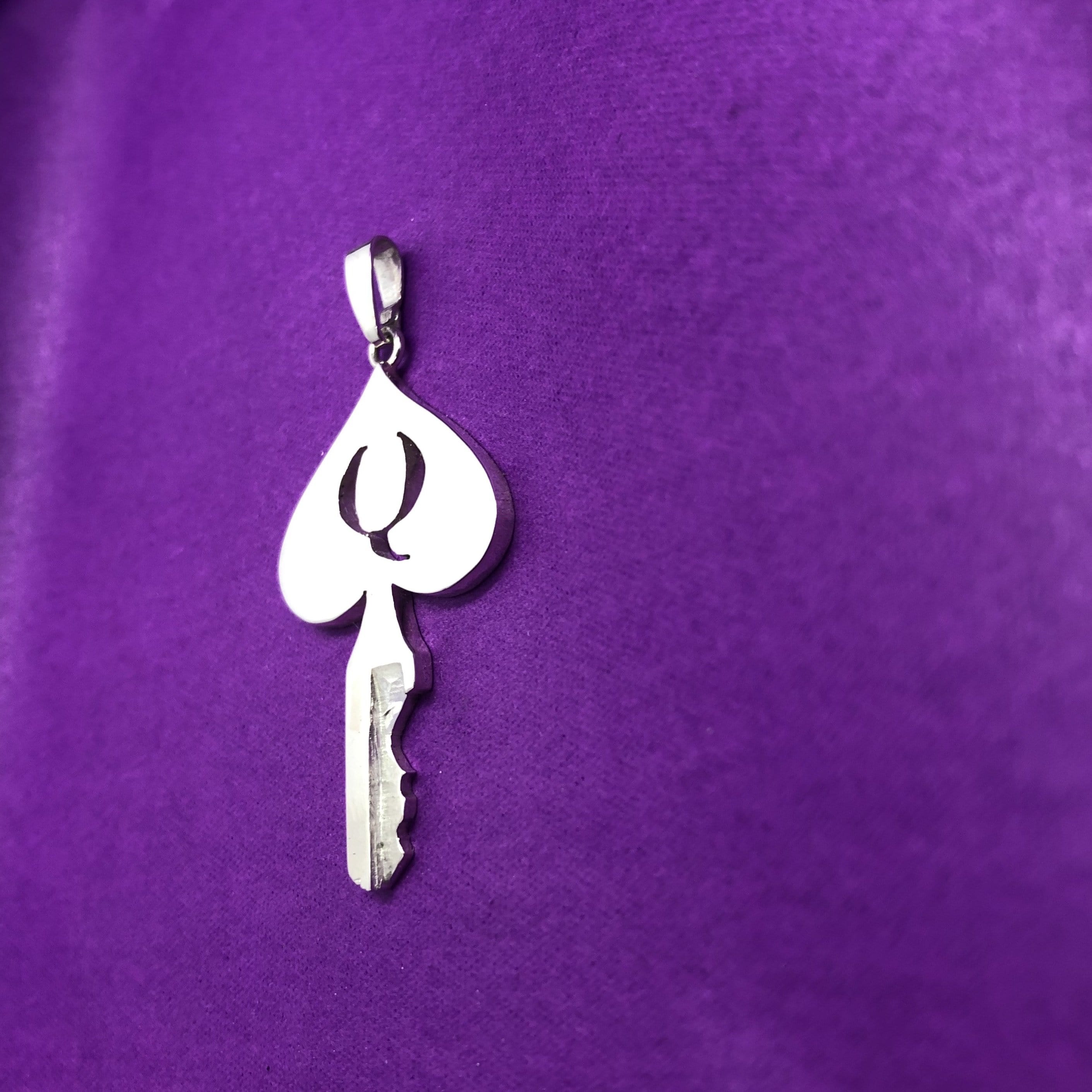 chastity-shop Keys with padlock Queen of Spades chastity key with padlock